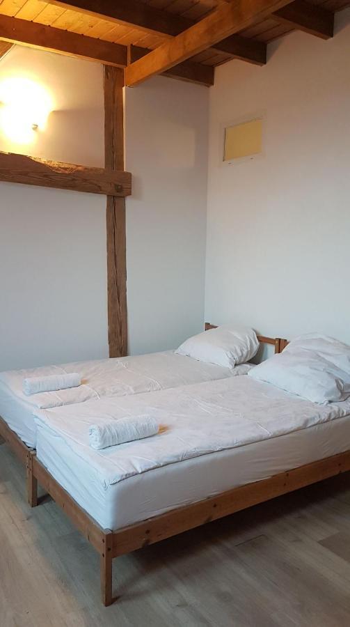 Dziewanna Appartement Brzeziniec Buitenkant foto