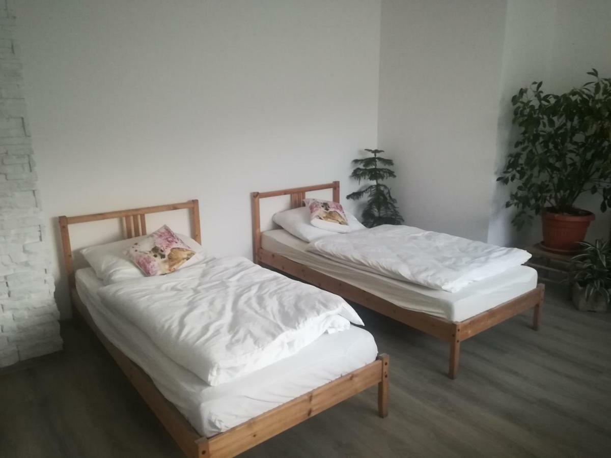 Dziewanna Appartement Brzeziniec Buitenkant foto